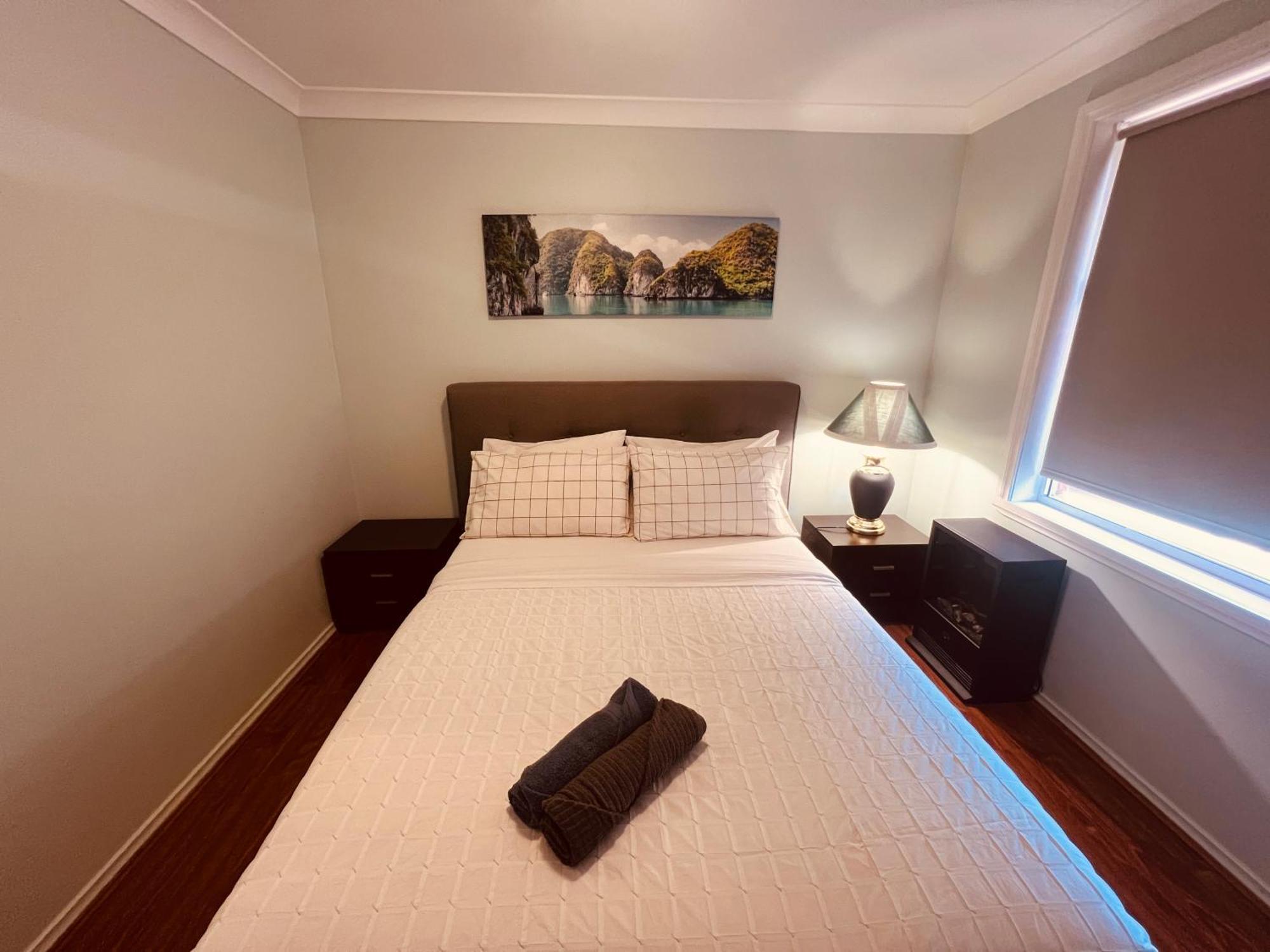Spacious 6 Bedroom Holiday Home 15 Min Away From Melbourne Airport Sydenham Exterior photo